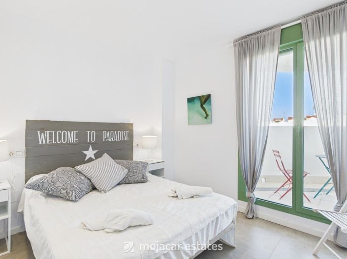 Image No.12-2 Bed Apartment for sale