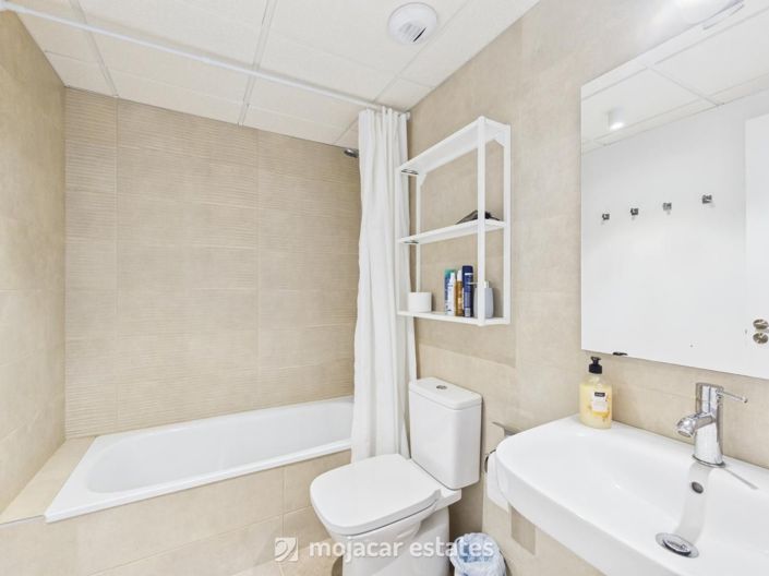 Image No.18-2 Bed Apartment for sale