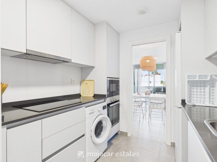 Image No.10-2 Bed Apartment for sale