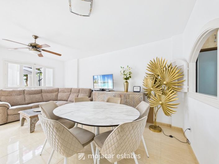 Image No.5-3 Bed Townhouse for sale