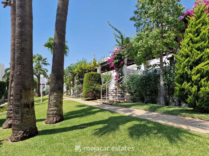 Image No.9-3 Bed Townhouse for sale