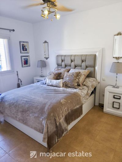 Image No.11-3 Bed Villa for sale