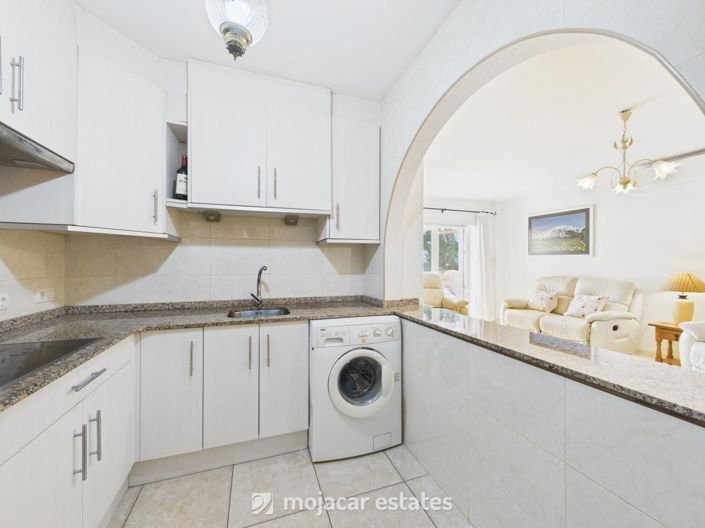 Image No.8-2 Bed Apartment for sale