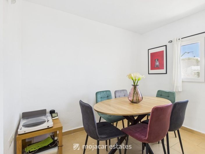 Image No.9-4 Bed Villa for sale