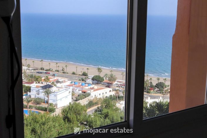 Image No.8-4 Bed Villa for sale