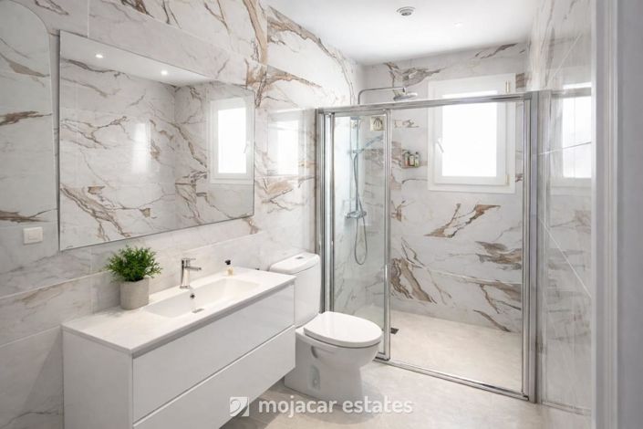 Image No.11-3 Bed Villa for sale