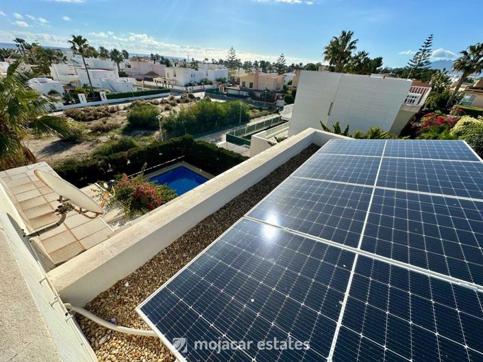 Image No.16-5 Bed Villa for sale