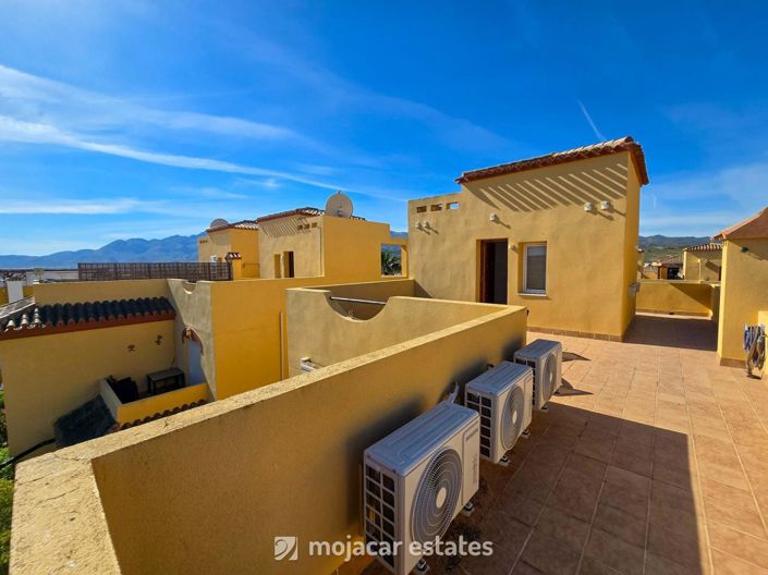 Image No.9-3 Bed Apartment for sale