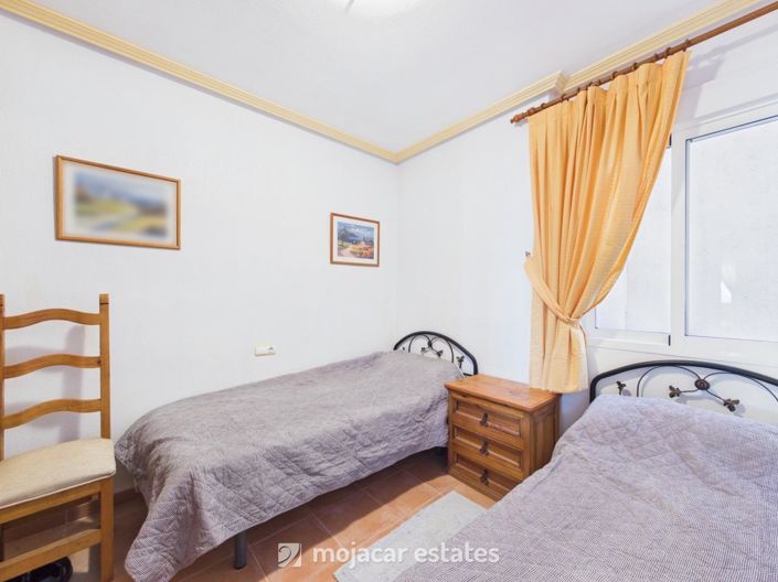 Image No.12-2 Bed Apartment for sale