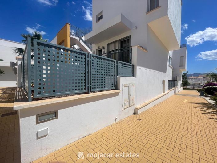 Image No.2-Appartement de 2 chambres à vendre à Vera Playa