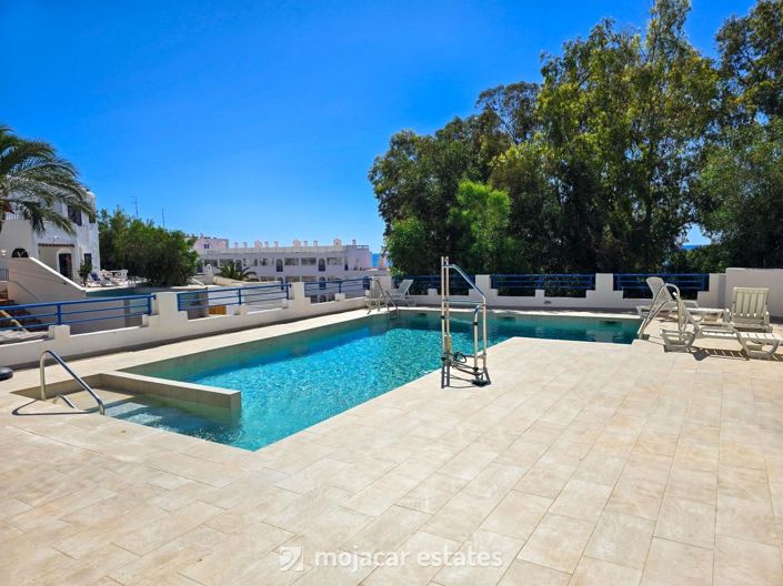 Image No.16-2 Bed Apartment for sale