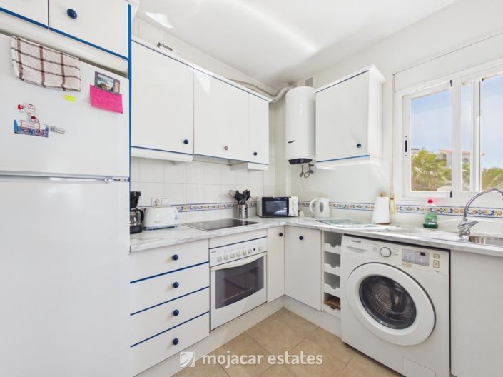 Image No.5-2 Bed Apartment for sale