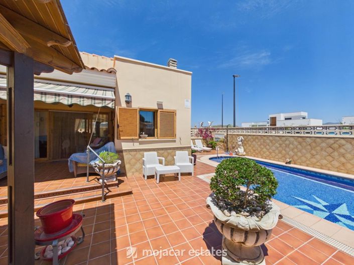 Image No.7-3 Bed Villa for sale