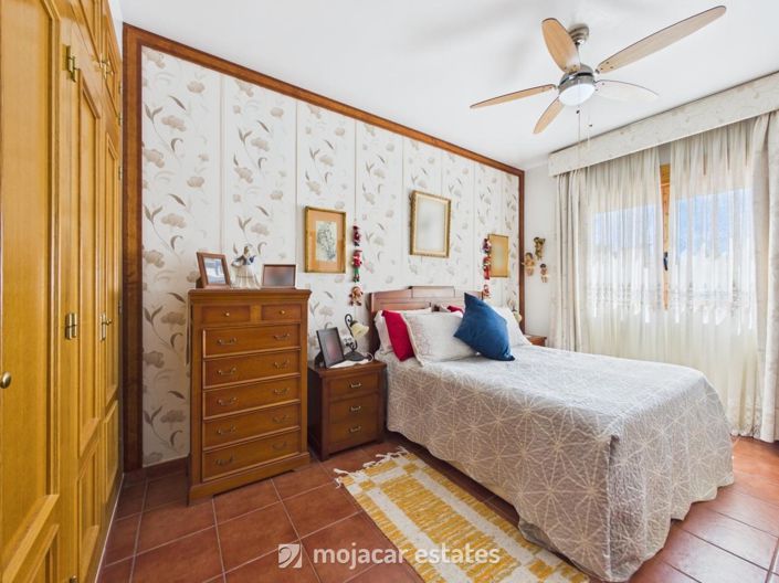 Image No.8-5 Bed Villa for sale