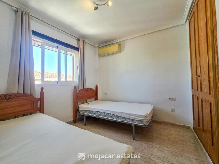 Image No.19-2 Bed Townhouse for sale