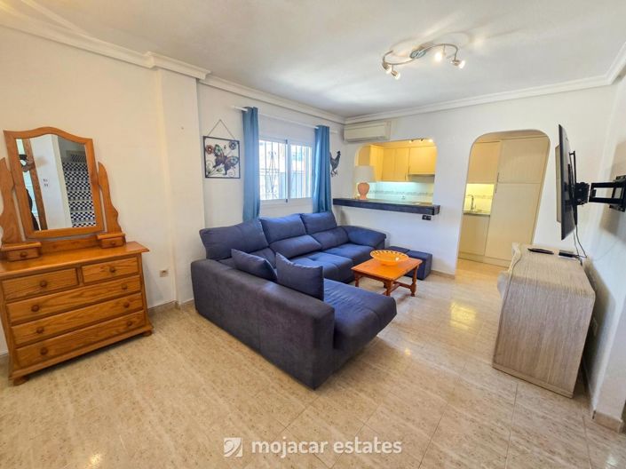 Image No.5-2 Bed Townhouse for sale