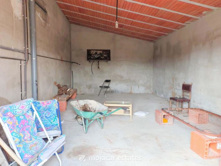 Image No.20-2 Bed Country House for sale