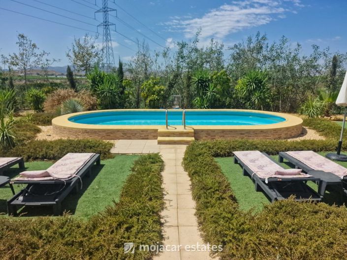 Image No.20-7 Bed Country House for sale