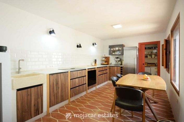 Image No.4-3 Bed Country House for sale