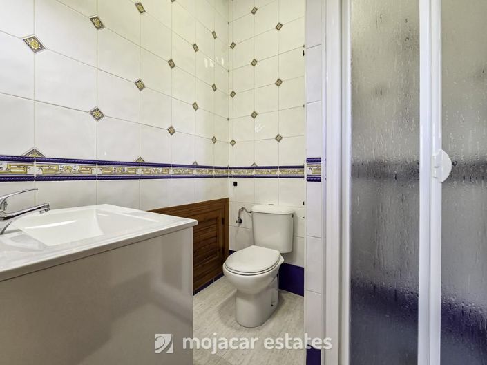 Image No.15-4 Bed Villa for sale