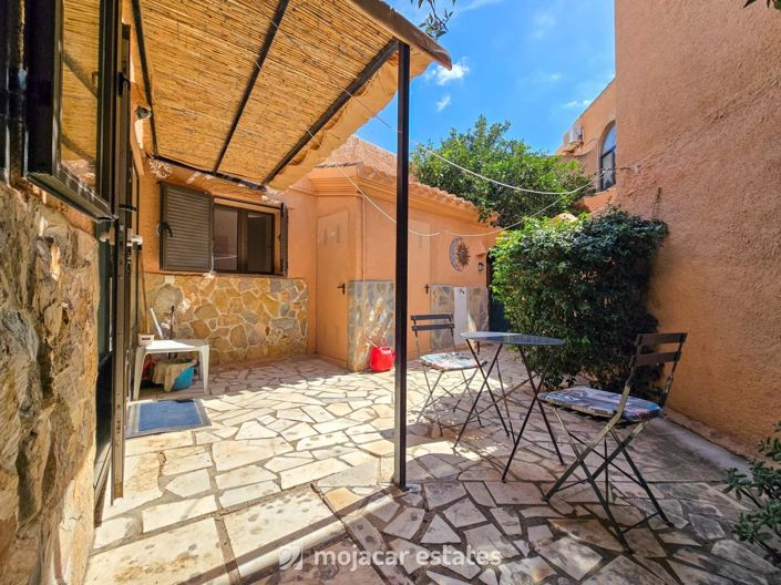 Image No.20-2 Bed Villa for sale