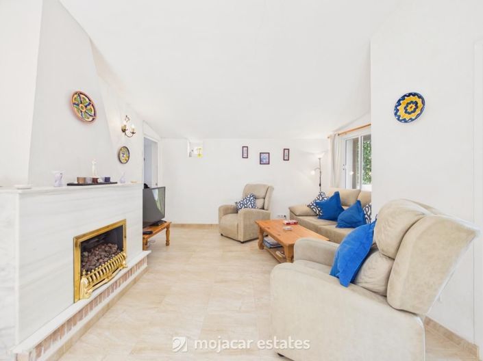 Image No.9-2 Bed Villa for sale