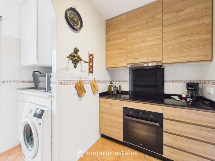 Image No.7-2 Bed Apartment for sale
