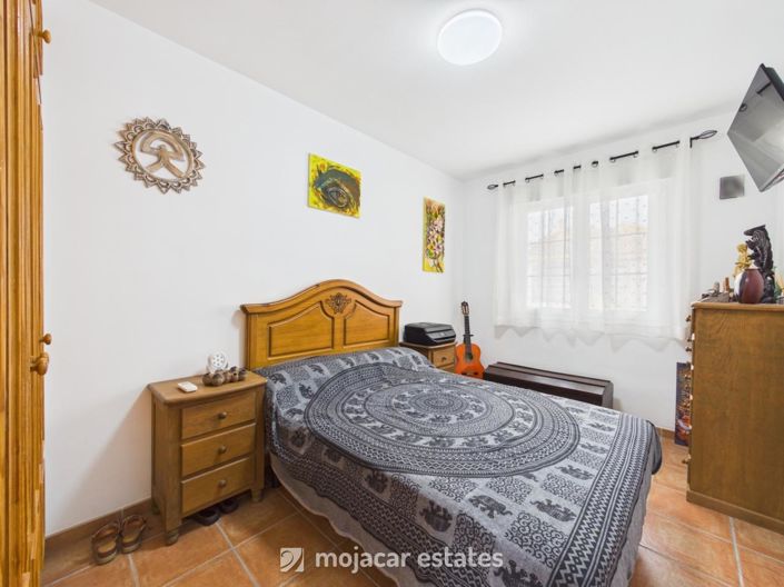 Image No.10-2 Bed Apartment for sale