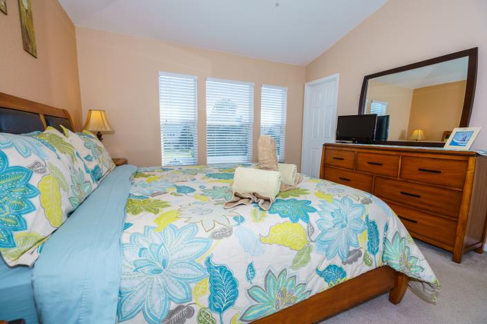 Image No.17-3 Bed Townhouse for sale