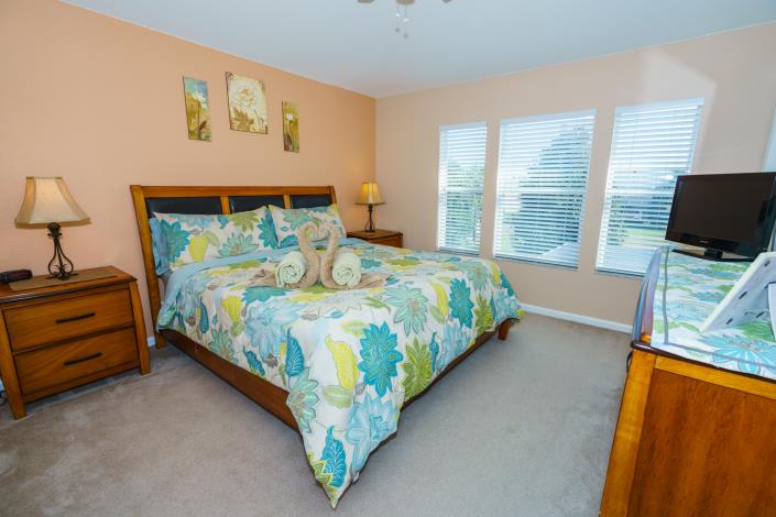 Image No.20-3 Bed Townhouse for sale