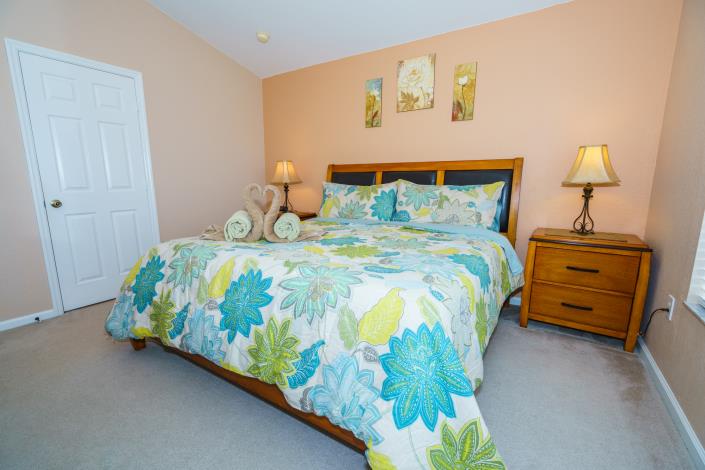 Image No.19-3 Bed Townhouse for sale