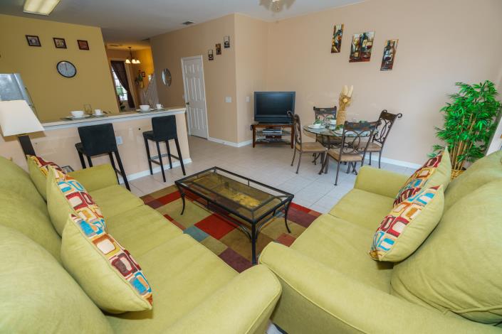 Image No.10-3 Bed Townhouse for sale