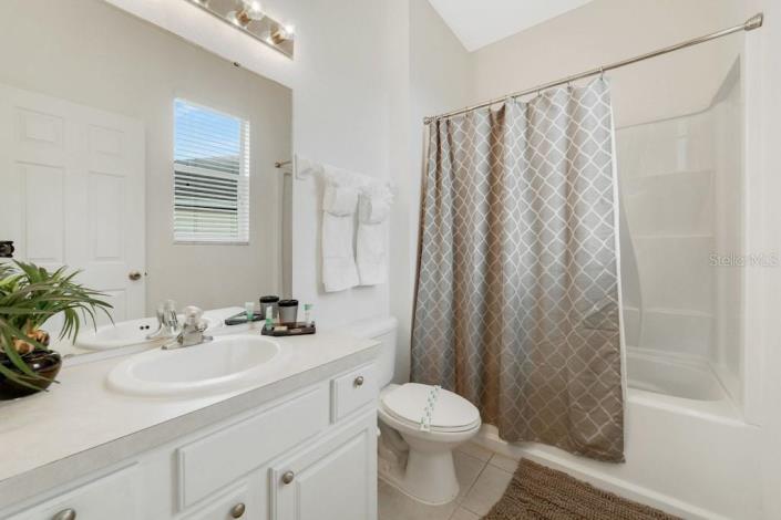 Image No.18-4 Bed Villa / Detached for sale