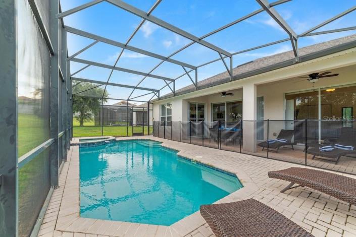 Image No.27-4 Bed Villa / Detached for sale