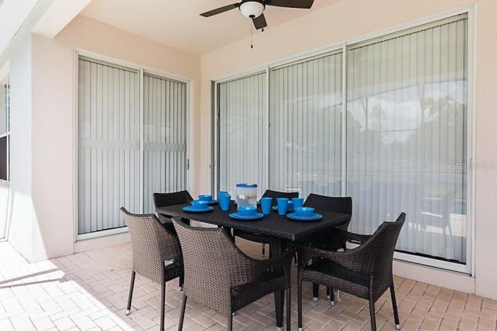 Image No.32-4 Bed Villa / Detached for sale