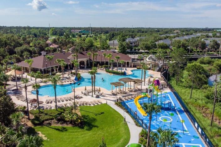 Image No.35-4 Bed Villa / Detached for sale