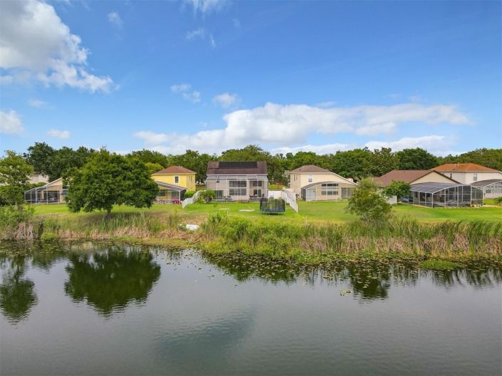 Image No.4-6 Bed House for sale