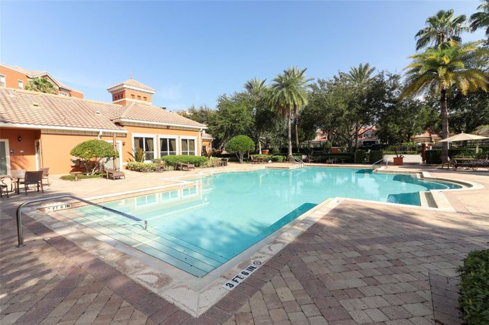 Image No.56-3 Bed Townhouse for sale