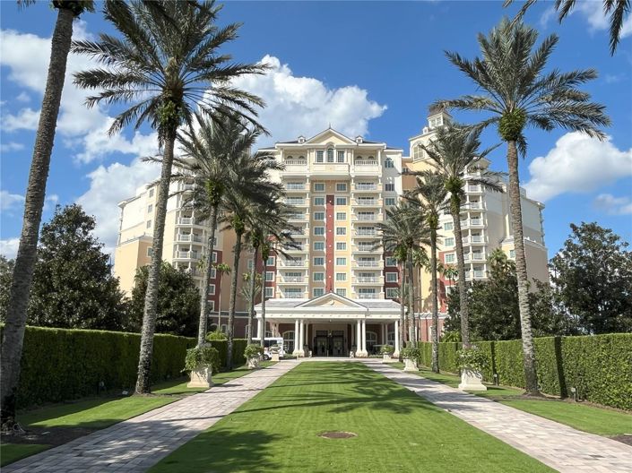 Image No.100-5 Bed House for sale