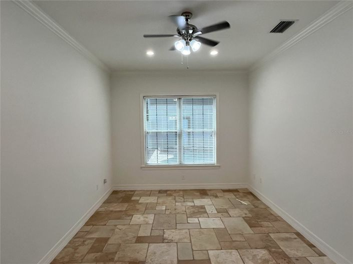 Image No.47-5 Bed House for sale