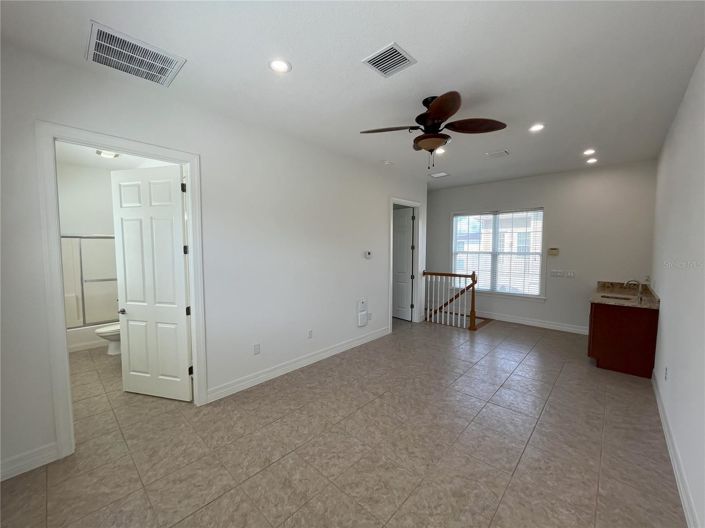 Image No.94-5 Bed House for sale