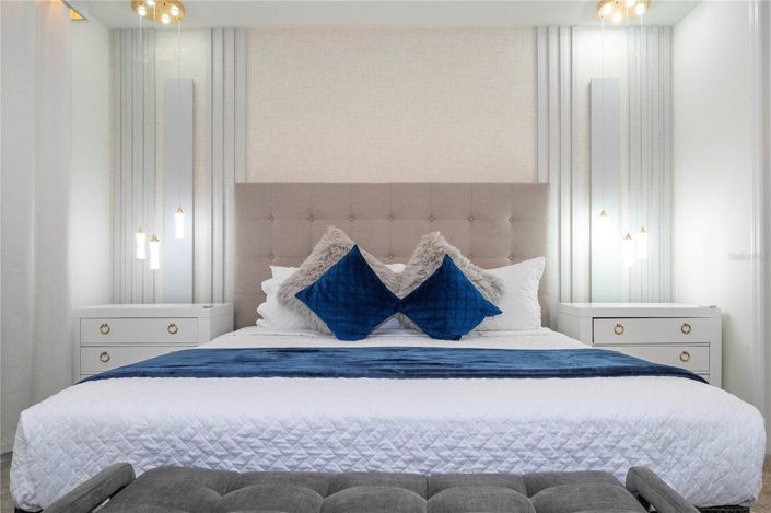 Image No.9-5 Bed Townhouse for sale