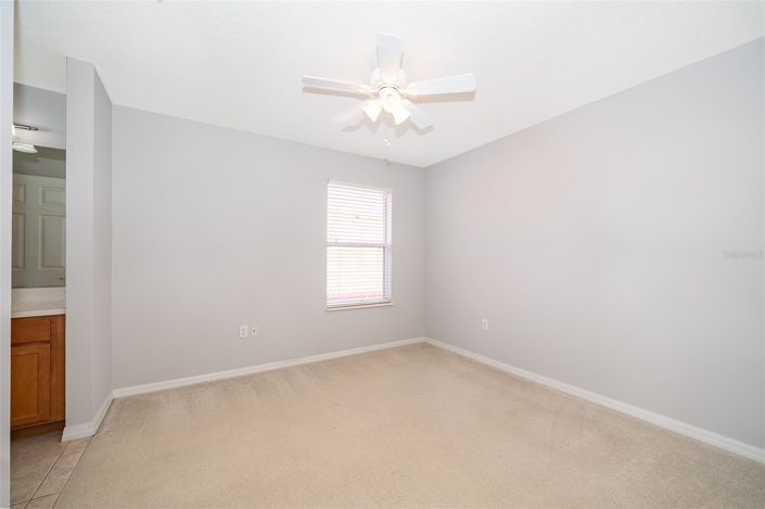 Image No.26-4 Bed House for sale