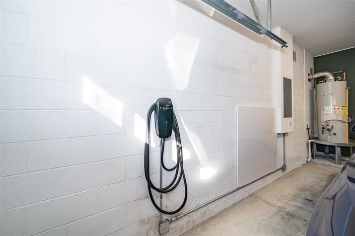 Image No.30-4 Bed House for sale