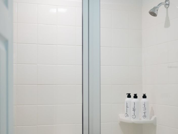 Image No.53-6 Bed House for sale