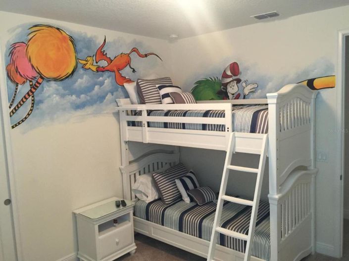 Image No.9-8 Bed House for sale