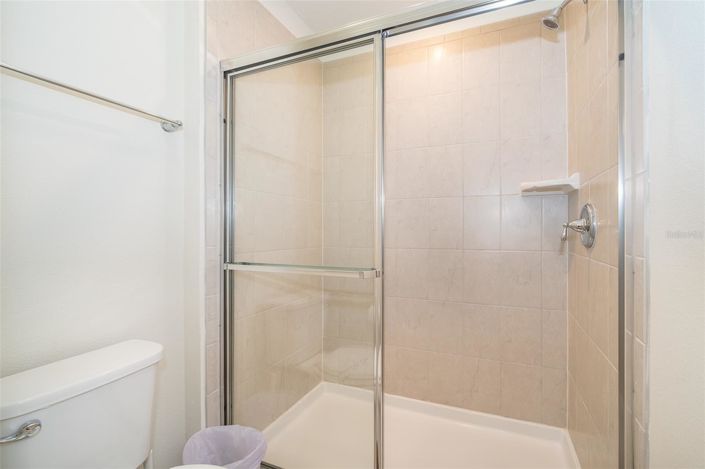 Image No.36-6 Bed House for sale