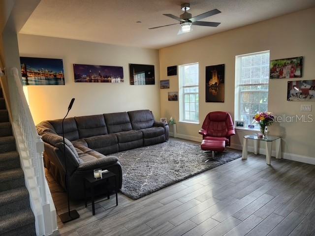 Image No.3-3 Bed Townhouse for sale