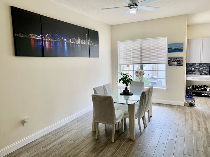 Image No.7-3 Bed Townhouse for sale