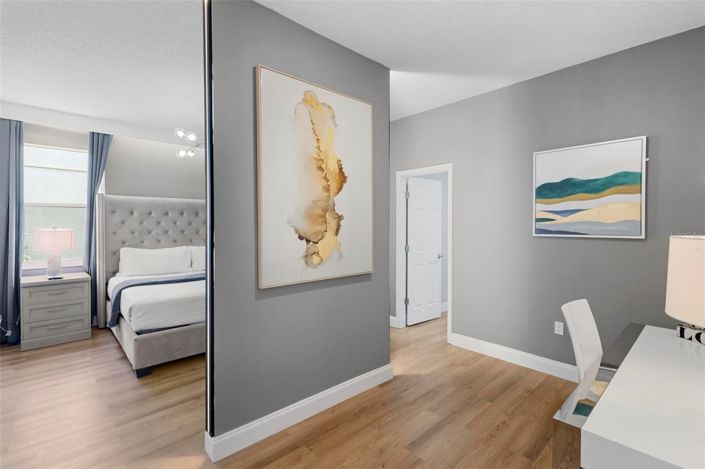 Image No.21-6 Bed House for sale